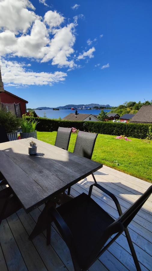 Apartment Ulsteinvik Bagian luar foto