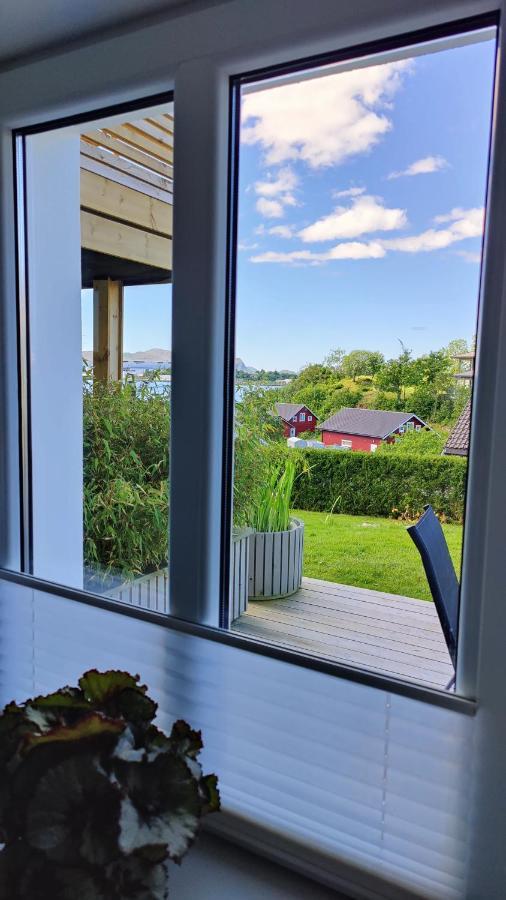 Apartment Ulsteinvik Bagian luar foto